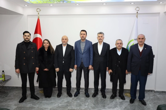 AK Parti Heyetinden Belediye Başkanımız Eşref Mutlu’ya Ziyaret