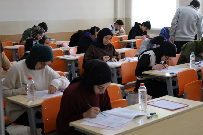 Belediyemiz Sağladı, Gençlerimiz Yarıştı: Tüm Materyal Desteği Güroymak Belediyesi’nden!