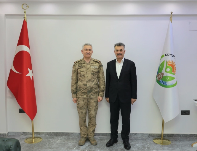 Bitlis İl Jandarma Komutanı Tuğgeneral Barış Soyal, Belediye Başkanımız Eşref Mutlu’yu Ziyaret Etti