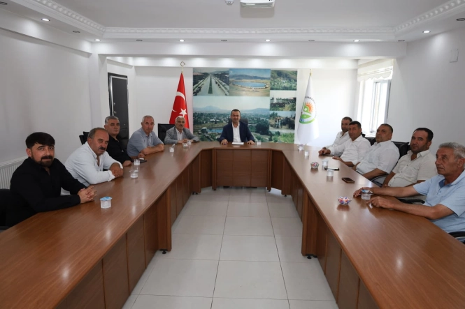 Güroymak’ta Park Yenileme Ve Mahalle Yatırımları Aralıksız Sürüyor
