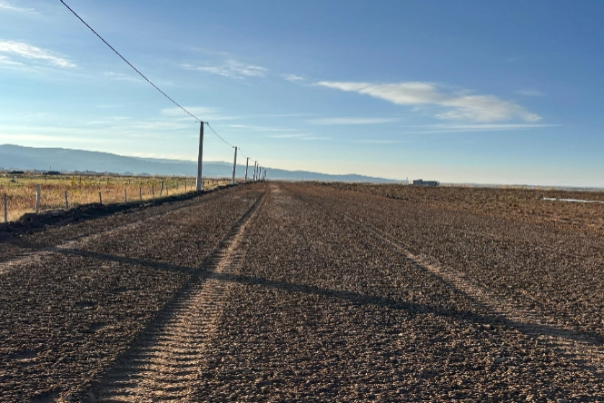 Güroymak'ta Ulaşım Konforu Artıyor :Yeni Mahalle Yollarında Stabilize ve Kefker Serimi  Devam Ediyor!!!